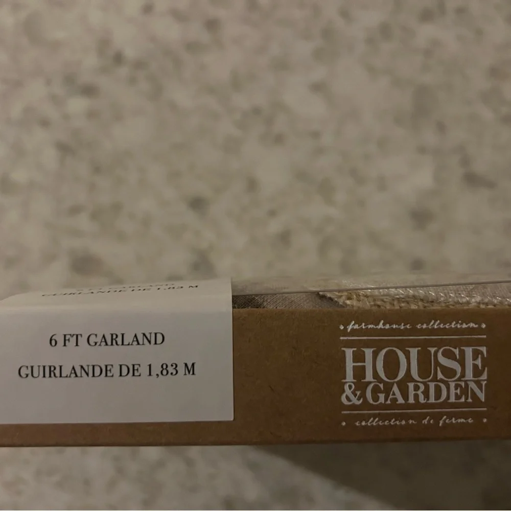 “New” House & Garden Striped & Solid Bunny Garland